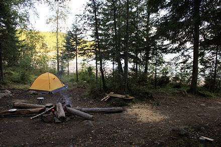 Obóz nad jeziorem - Krelia, Rosja