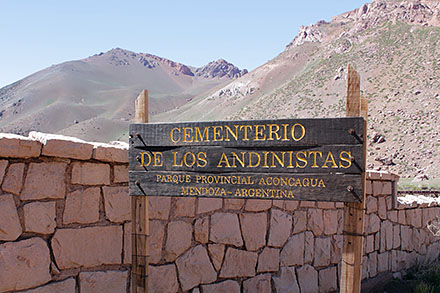 Cementerio de Los Andinistas