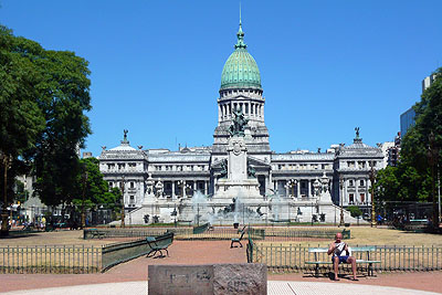 Buenos Aires, Plaza de Dos Congresos