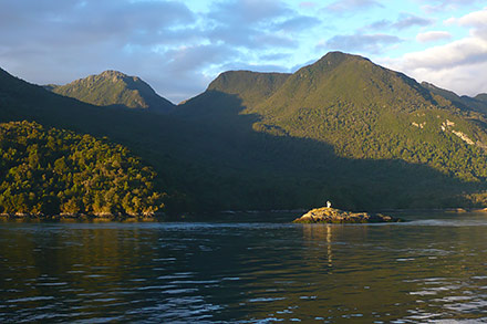 Rejs - Naviera Austral, Puerto Chacabuco - Chiloe