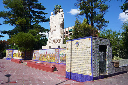 Mendoza - Plaza Espana